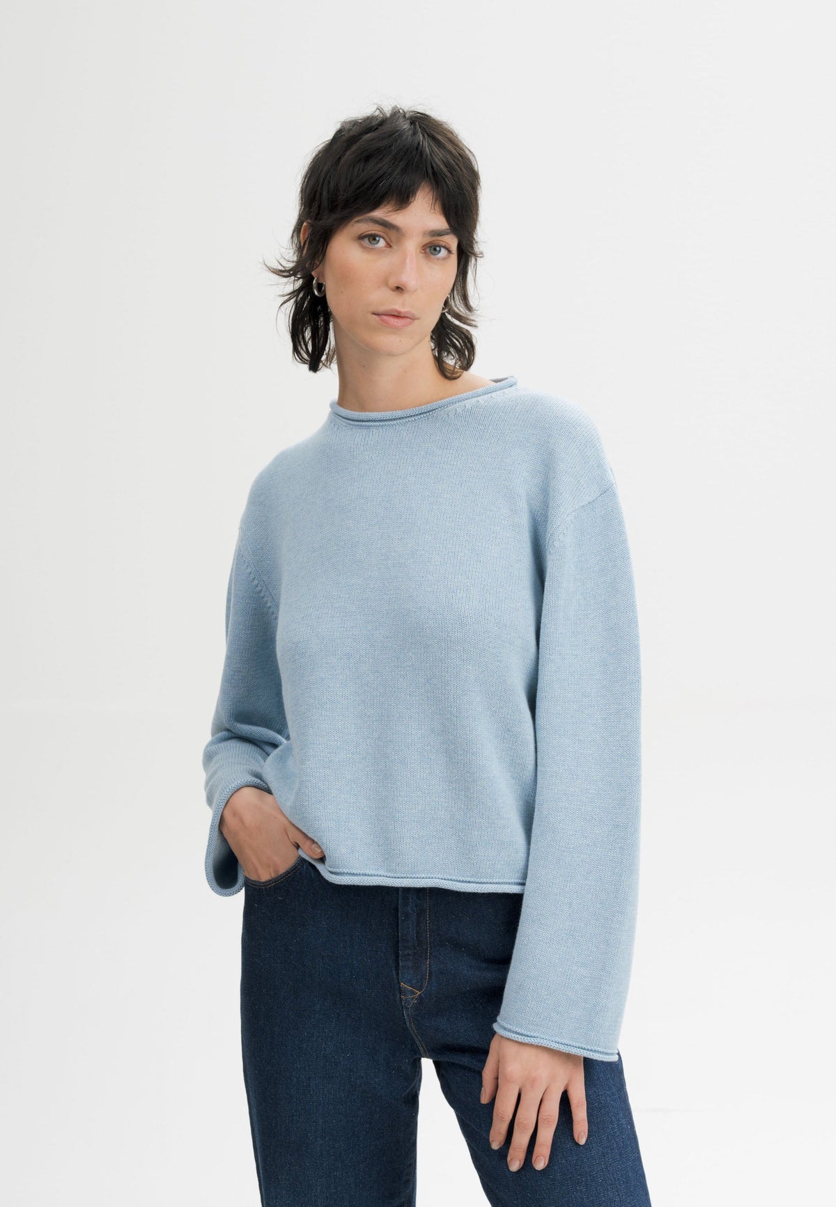 Organic Cotton T-Shirt – Crew Neck and Boxy Fit
