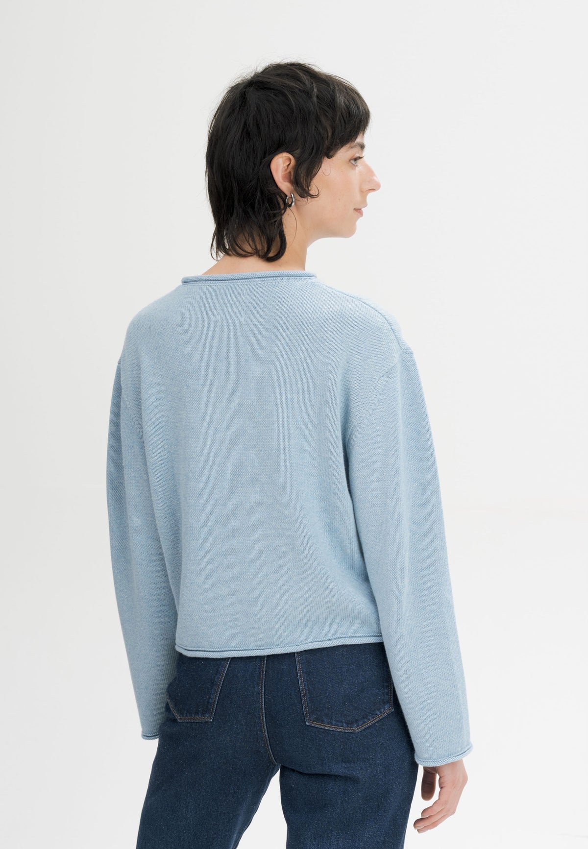 Organic Cotton T-Shirt – Crew Neck and Boxy Fit