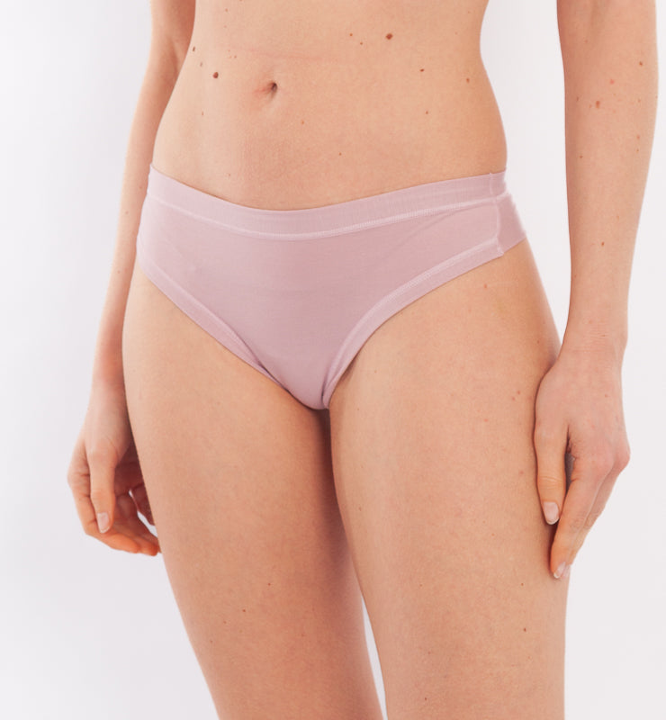 Lasergeschnittener brasilianischer Slip aus TENCEL™