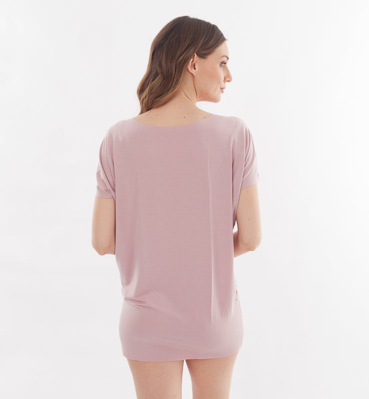 Lasergeschnittenes Oberteil aus TENCEL™ mit Dreiviertelärmeln